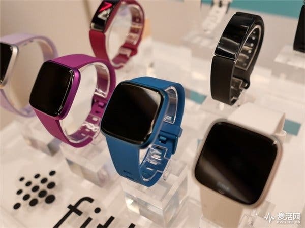 Fitbit Launched Up To 4 Wearables in China