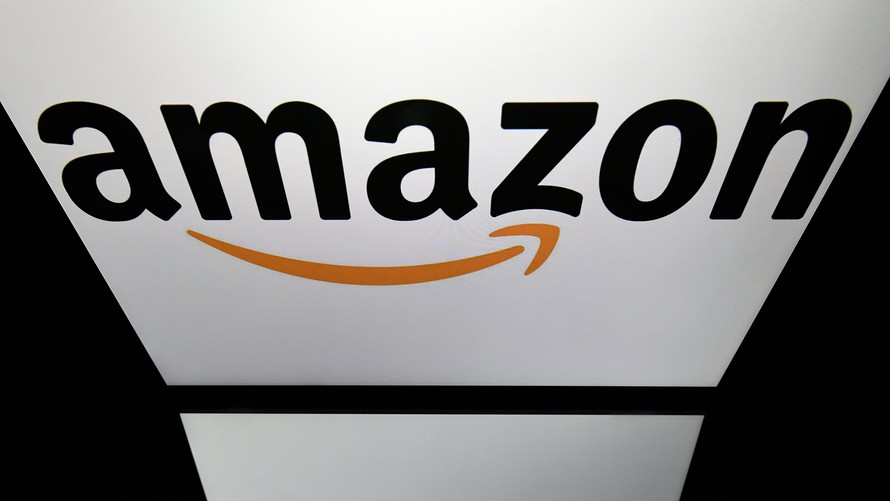 Amazon Becomes The World S Most Valuable Company Apple Is Now The