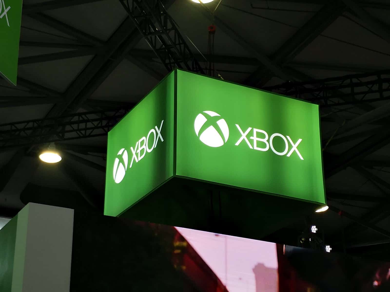 Microsoft-Xbox-Series-S.jpg