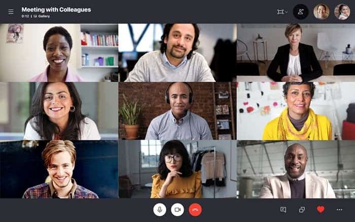 Skype 8.6 brings moderated groups and shows nine participants