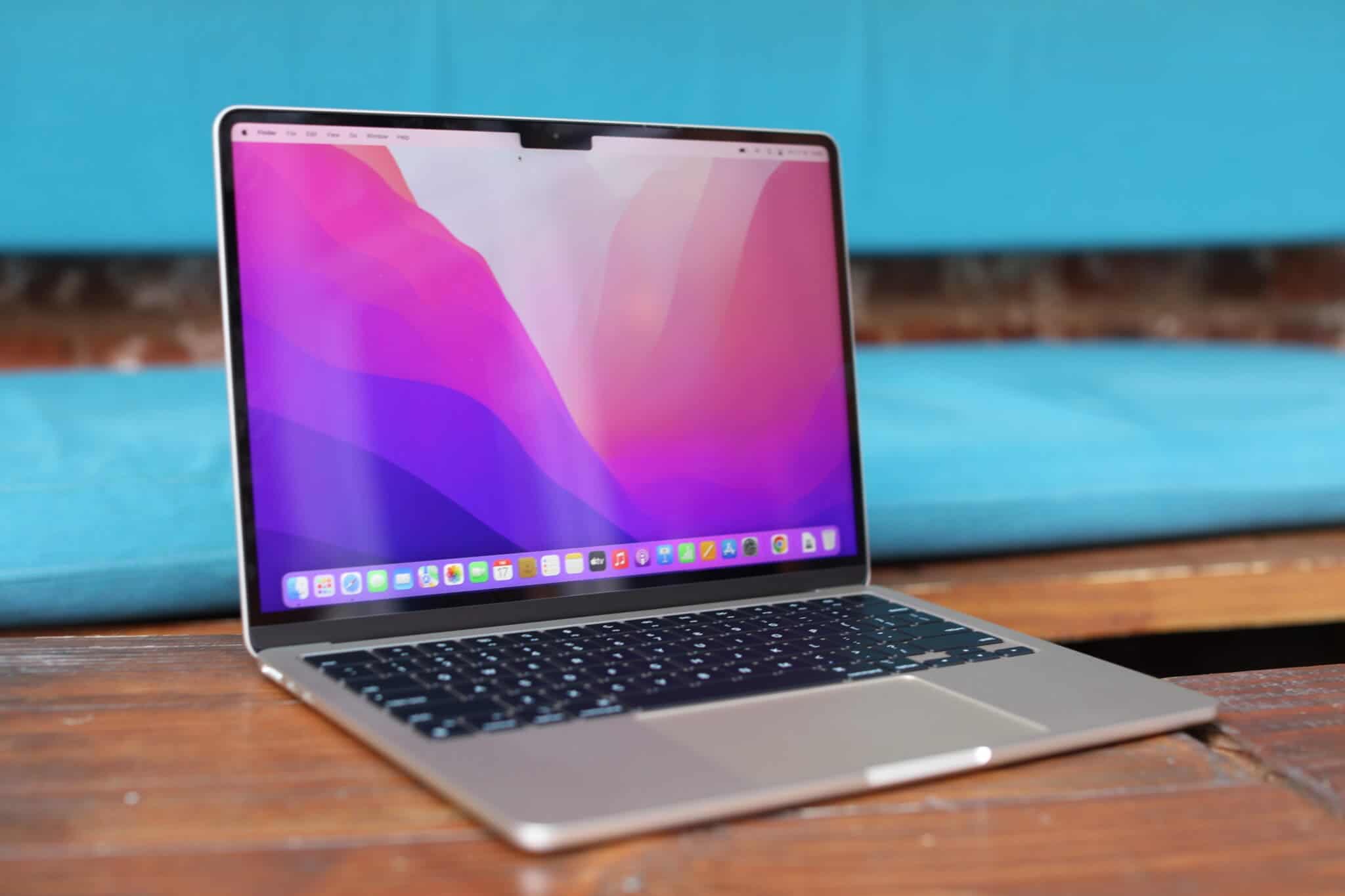 MacBook Air 15.5" Screen May Launch in 2023