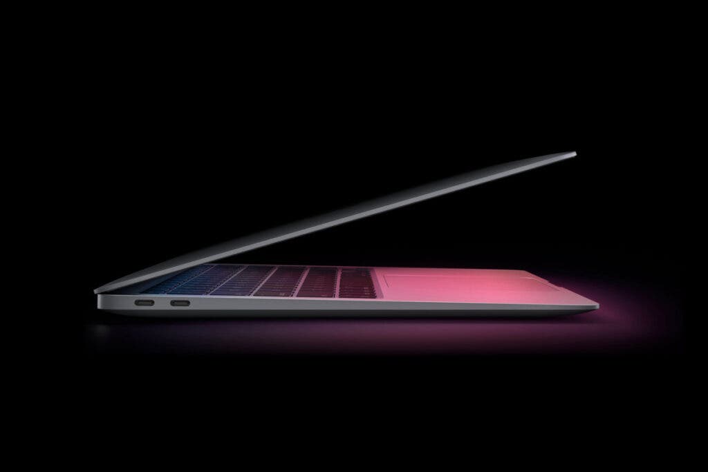 Apple MacBooks Could Finally Come With Touchscreens in 2025!