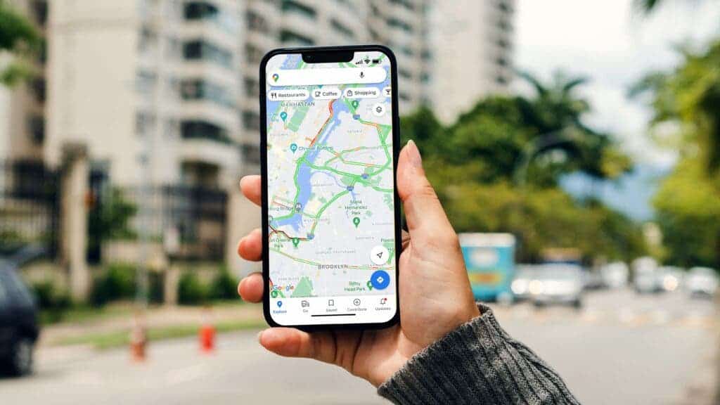 google maps locate phone