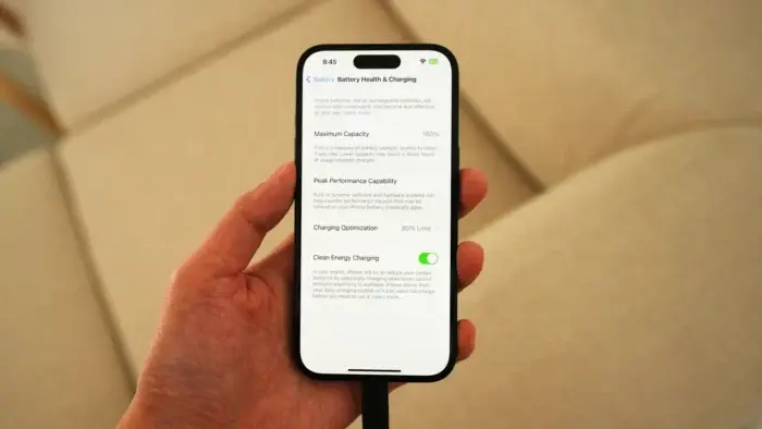 iOS 18 Charging