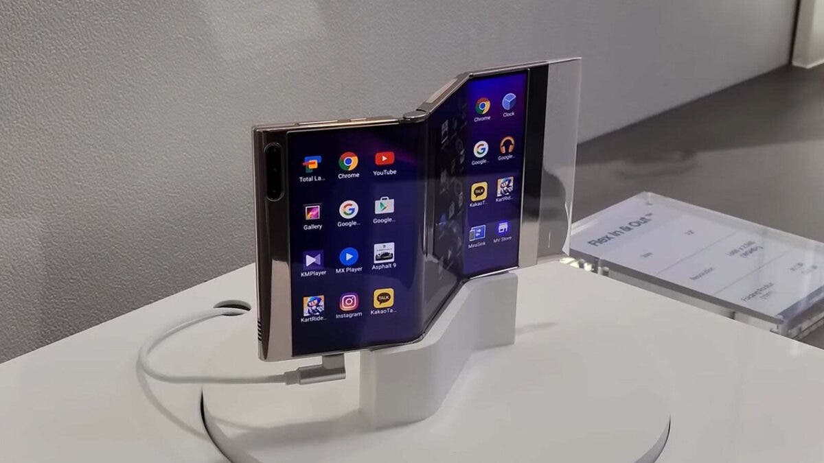 Huawei triple-folding phone spotted in the hands of a former CEO