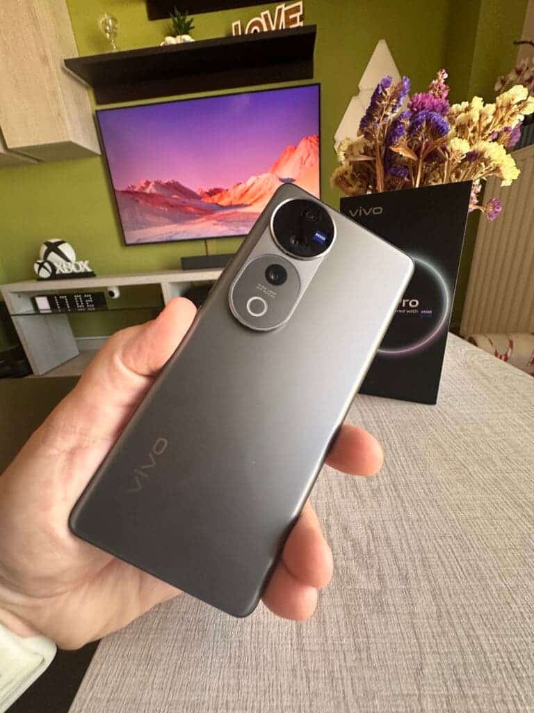 Vivo V40 Pro 5G